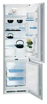 Встраиваемый холодильник ARISTON BCS 333 AVE Увеличить!